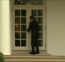 Barack Obama locked out of White House